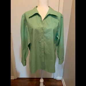Women’s Gold label Long Sleeve Shirt